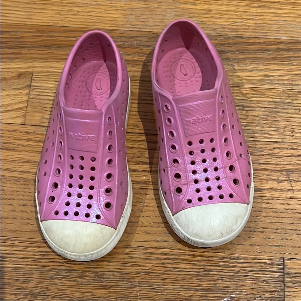 Native Kids Pink Slip-On Shoes